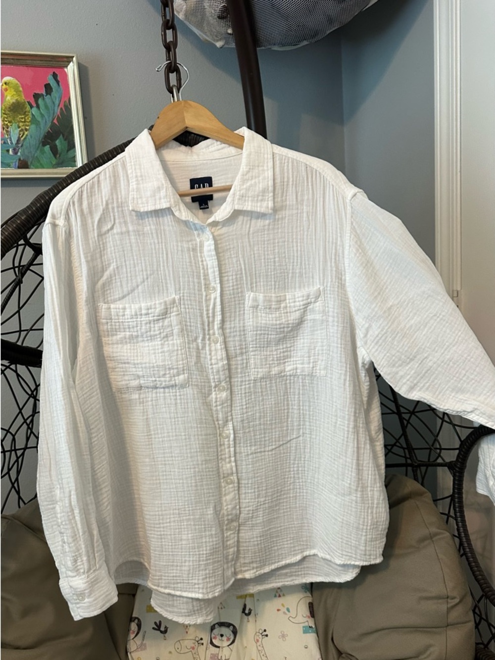 GAP White Lightweight Button-Down Cotton Shirt